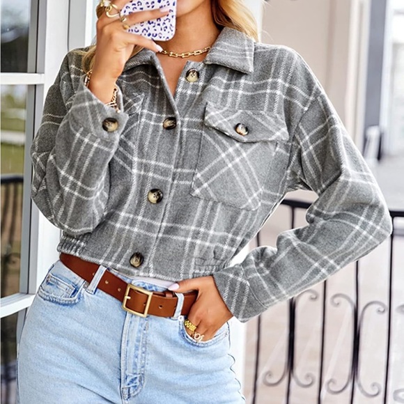 BRAND NEW Plaid Flannel Button Down size M - Picture 2 of 4